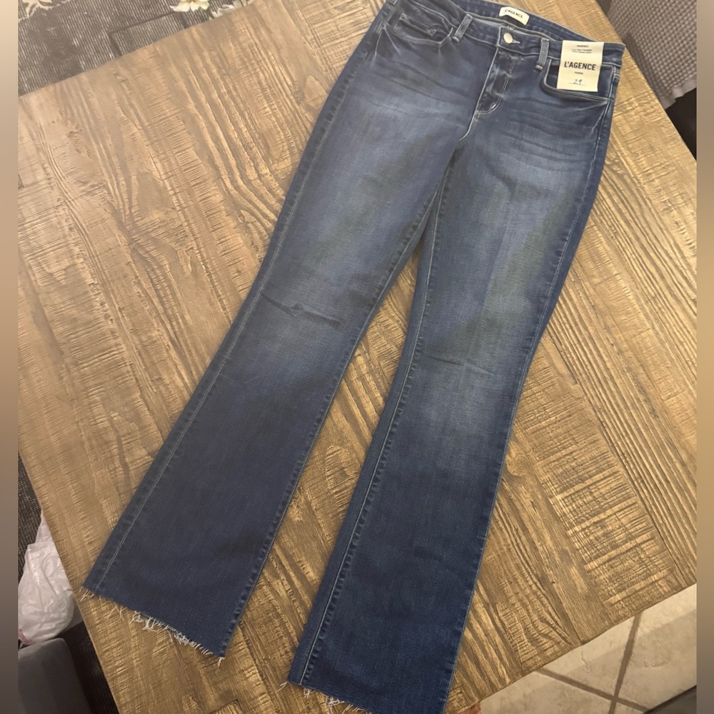 L'Agence Sneeki Low Rise Straight Jeans in Stanton. - Picture 5 of 12
